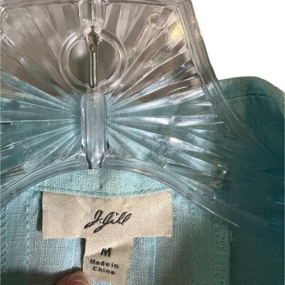 J. Jill Women's 100% Linen Blue Button Down Pintuck Blouse Size Medium - Picture 12 of 12